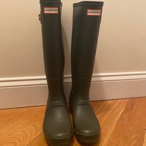 Tall Hunter Boots + Socks